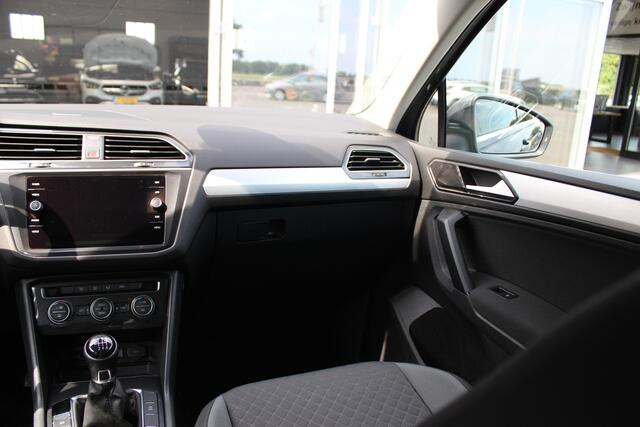 Volkswagen TIGUAN 1.4 TSI Comfortline | ACC | Trekhaak |