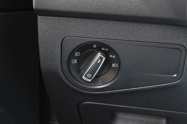 Volkswagen TIGUAN 1.4 TSI Comfortline | ACC | Trekhaak |