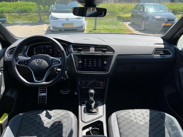 Volkswagen TIGUAN 1.4 TSI eHybrid R-Line Business | PHEV | R-Line | Panoramadak | Black Style | Trekhaak | A-Camera | Navigatie |