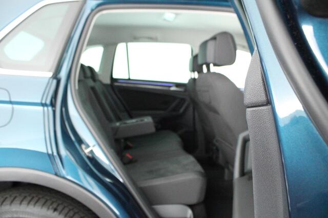 Volkswagen TIGUAN 1.4 TSI 245pk eHybrid DSG Elegance Camera Virtual cockpit Matrix Navigatie Keyless ACC