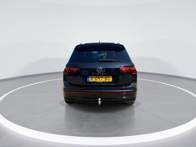 Volkswagen TIGUAN 1.5 TSI 150PK DSG R-Line Business+ | Trekhaak | Panoramadak | Stoelverwarming | Apple Carplay | Android Auto |