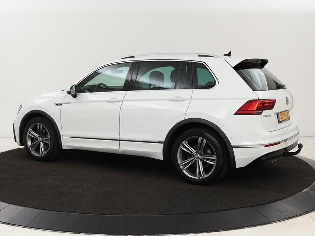 Volkswagen TIGUAN 1.5 TSI R-Line | DSG | 360 camera | Active Info | Keyless | Adaptive cruise | Trekhaak | Full LED | Park Assist | Carplay | Navigatie