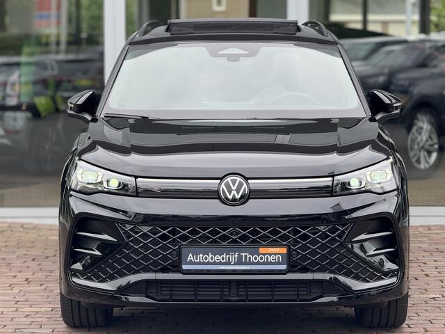 Volkswagen TIGUAN 1.5 eTSI R-Line Edition | 360° camera | Leer | Massage | Trekhaak | Harman Kardon