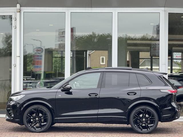 Volkswagen TIGUAN 1.5 eTSI R-Line Edition | 360° camera | Leer | Massage | Trekhaak | Harman Kardon