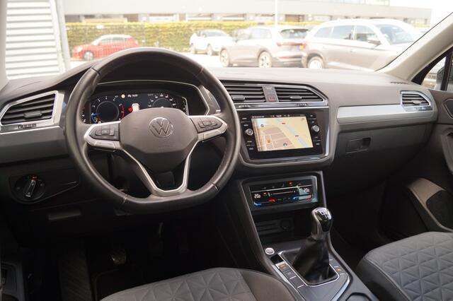 Volkswagen TIGUAN 1.5 TSI Life Business -LED-ECC-ECC-PDC-