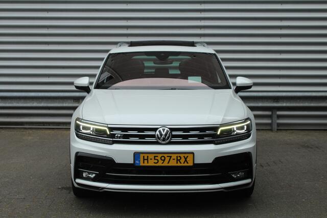 Volkswagen TIGUAN 1.5 TSI 150pk ACT R-Line DSG7 NL-Auto NAP Panoramadak Clima Cruise Navi 360 Camera Dynaudio Keyless HUD Dig. Cockpit El. Klep
