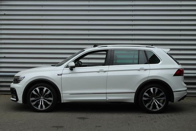 Volkswagen TIGUAN 1.5 TSI 150pk ACT R-Line DSG7 NL-Auto NAP Panoramadak Clima Cruise Navi 360 Camera Dynaudio Keyless HUD Dig. Cockpit El. Klep