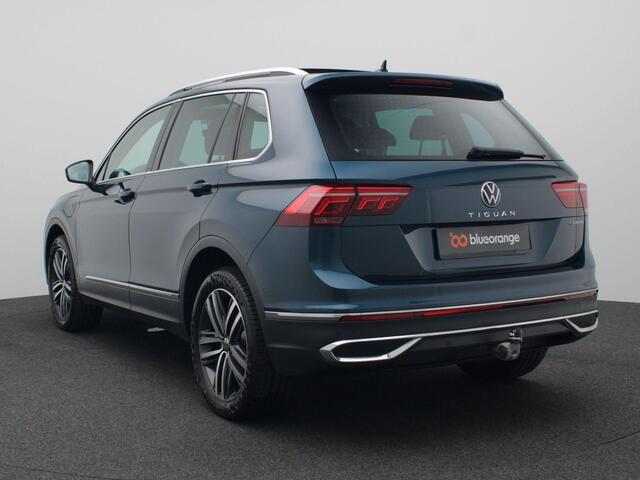 Volkswagen TIGUAN 1.4 TSI eHybrid Elegance 245PK DSG Pano-Schuifdak, Adaptieve Cruise Controle, 360gr. Camera, Stoel-Stuur en Achterbankverwarming, Navi, Matrix LED-Verlichting, Side Assist, Trekhaak, 19" LM Velgen