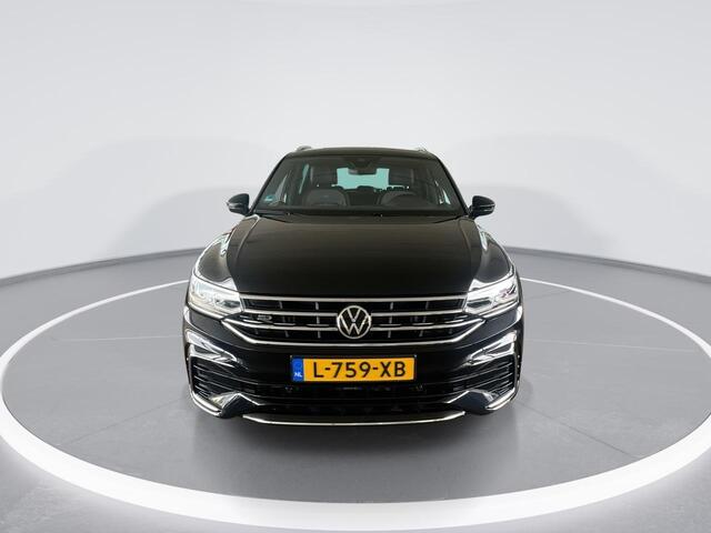 Volkswagen TIGUAN 1.5 TSI 150pk DSG R-Line · Camera · Dodehoeksensor · Navigatie · Apple Car Play · Keyless · 19'' · ACC ·