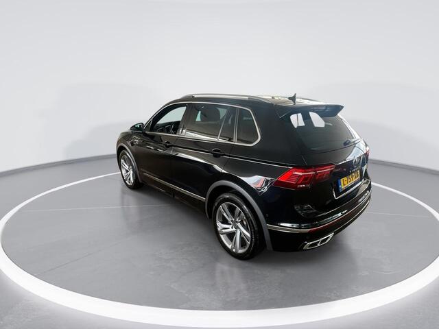 Volkswagen TIGUAN 1.5 TSI 150pk DSG R-Line · Camera · Dodehoeksensor · Navigatie · Apple Car Play · Keyless · 19'' · ACC ·