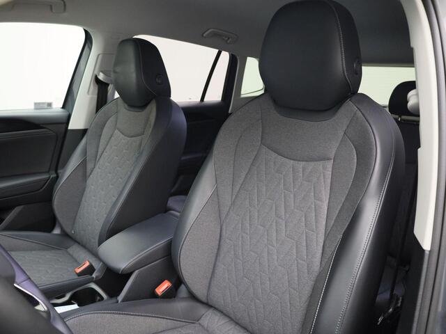 Volkswagen TIGUAN 1.5eTSI/130PK Life DSG · Navigatie · Trekhaak · Camera + Parkeersensoren · Garantie tot september 2026