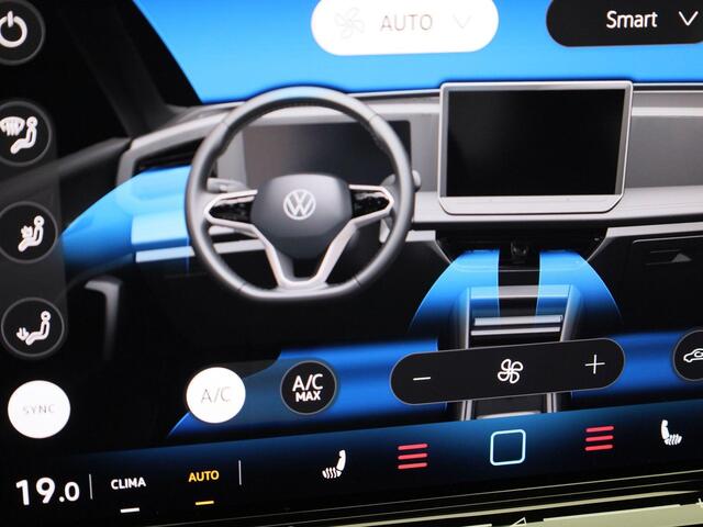 Volkswagen TIGUAN 1.5eTSI/150PK R-Line Blackstyle DSG · Panoramadak · 360°Camera + Parkeersensoren · Massagefunctie · Head-Up Display · Garantie tot september 2026