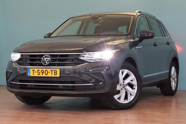 Volkswagen TIGUAN 1.5 TSI Elegance Automaat 150PK | APPCONNECT | CAMERA + PDC | STOELVERW | ADAP CRUISE | TREKHAAK |