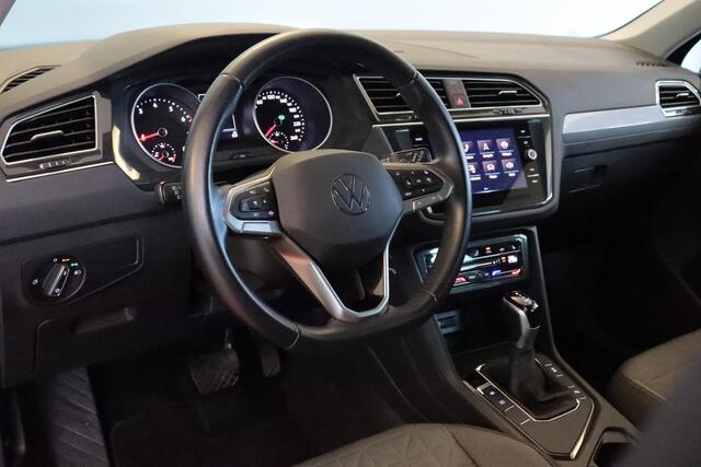 Volkswagen TIGUAN 1.5 TSI Elegance Automaat 150PK | APPCONNECT | CAMERA + PDC | STOELVERW | ADAP CRUISE | TREKHAAK |