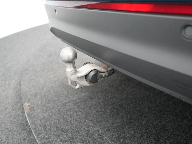 Volkswagen TIGUAN 1.5 eHybrid Elegance Plug In Hybrid 204pk Nieuw Model PHEV | Trekhaak af Fabriek | Head Up | Adaptive Cruise | 360 Camera | Alcantara Sportstoelen Massage | IQ light | Keyless | Parkassist | Sfeerverlichting |