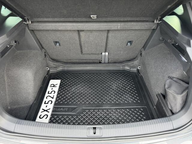 Volkswagen TIGUAN 1.4 TSI 150pk 4Motion R-Line Highline | Panorama | Adaptive Cruise | Keyless | Virtual | Apple CarPlay
