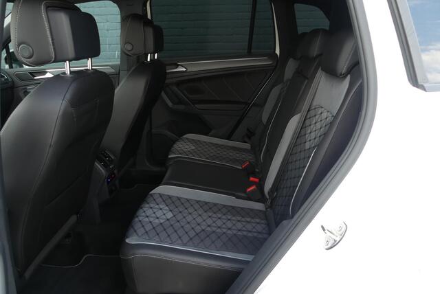 Volkswagen TIGUAN 1.4 TSI eHybrid R-Line Business+ ELEKTRISCHE TREKHAAK, ADAPTIEVE CRUISE, STOEL/STUURVERWARMING, 52.170KM