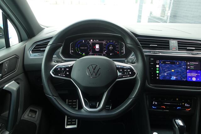 Volkswagen TIGUAN 1.4 TSI eHybrid R-Line Business+ ELEKTRISCHE TREKHAAK, ADAPTIEVE CRUISE, STOEL/STUURVERWARMING, 52.170KM