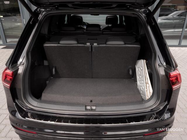 Volkswagen TIGUAN Allspace 1.5 TSI 3x R-Line 7p. Pano Leer Trekhaak 360