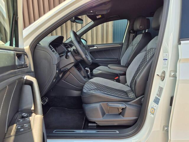 Volkswagen TIGUAN 1.4 TSI eHybrid R-Line Business+ 245pk | IQ Light | Camera | Black