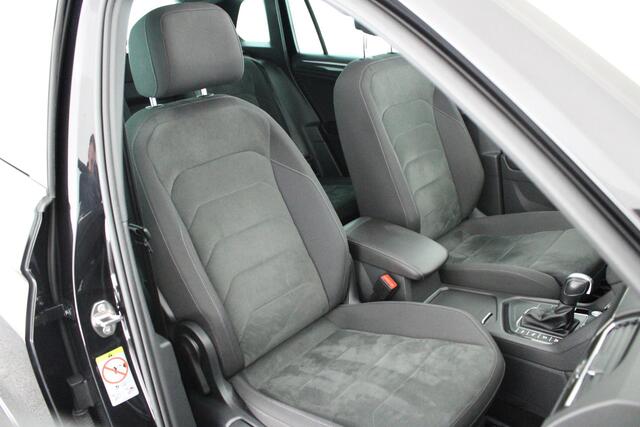 Volkswagen TIGUAN 1.5 TSI 150pk DSG ACT R-Line Highline Keyless Camera Virtual Cockpit Panoramadak Navigatie