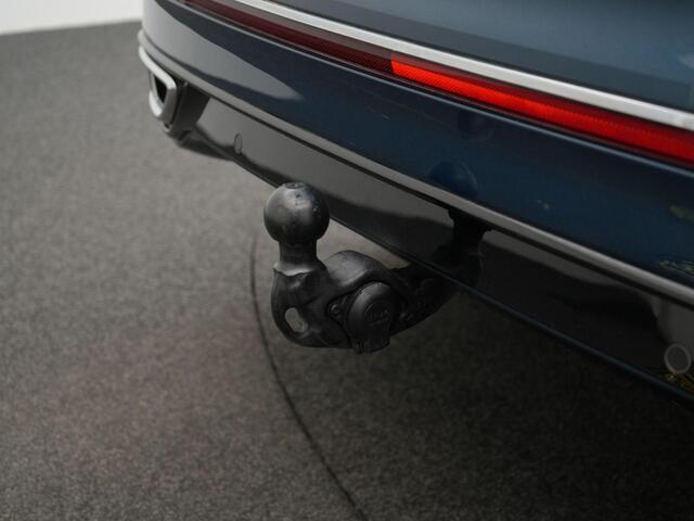 Volkswagen TIGUAN 1.4 TSI 245 pk DSG eHybrid R-Line Business+ | Pano | Trekhaak | Adaptieve ondertelregeling (DCC) | Leder 'Vienna' | 20 inch Misano velgen | IQ light | Adaptieve onderstelregeling