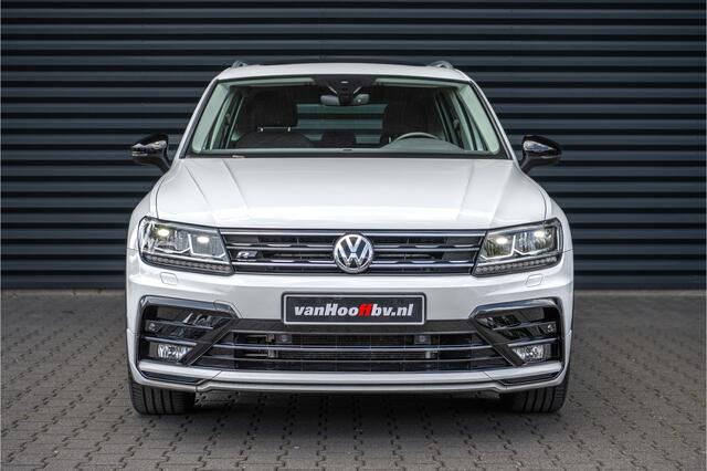 Volkswagen TIGUAN 1.5 TSI R-Line Highline Privacy - Pano - 19''