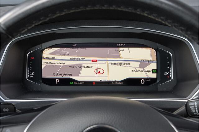 Volkswagen TIGUAN 1.5 TSI R-Line Highline Privacy - Pano - 19''