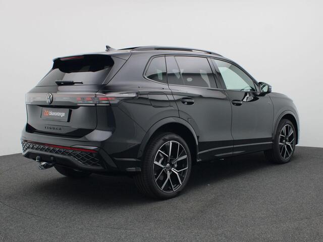 Volkswagen TIGUAN 1.5 eHybrid R-Line Edition 272PK DSG matrix led, trekhaak, panoramadak, 360gr. camera, keyless, stuur-stoelverwarming, adaptive cruise, side assist, 20" lichtmetaal