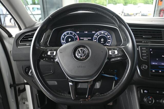 Volkswagen TIGUAN 1.4 TSI ACT R-LINE Connected Series Trekhaak Climate control Cruise control 100% Onderhouden Inruil Mogelijk!