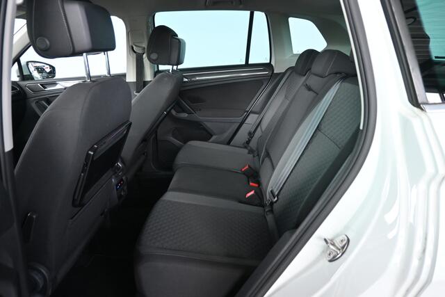 Volkswagen TIGUAN 1.4 TSI ACT R-LINE Connected Series Trekhaak Climate control Cruise control 100% Onderhouden Inruil Mogelijk!