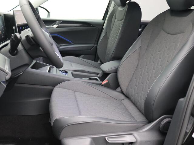 Volkswagen TIGUAN 1.5 eHybrid Life Edition 204PK DSG Trekhaak, Voorruitverwarming, Elektr. Achterklep, Side Assist, Navi via Apple Carplay/Android Auto, Achteruitrijcamera, Winterpakket Plus, 18" LM Velgen