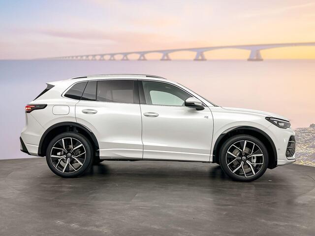 Volkswagen TIGUAN R-Line-Edition 1.5 eHybrid 150 kW / 204 pk SUV 6 v