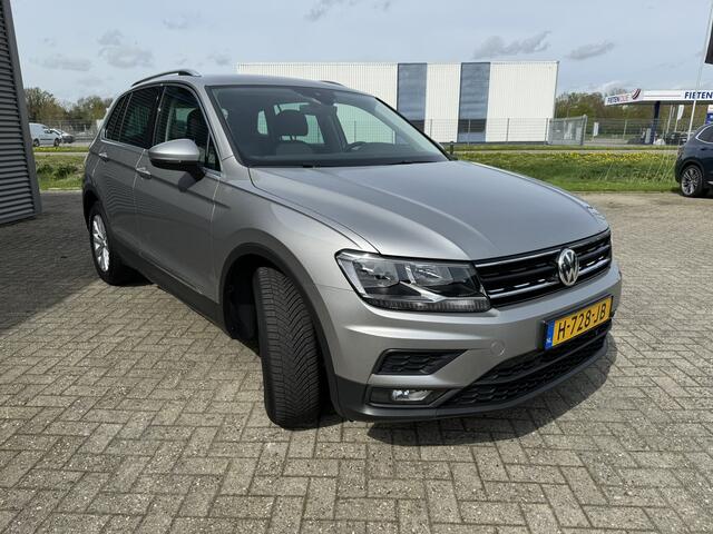 Volkswagen TIGUAN 1.5 TSI ACT Comfortline Business DAB PDC Climate control ACC 4Seizoenenbanden Carplay