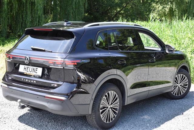 Volkswagen TIGUAN 1.5 eTSI LIFE TREKHAAK | CAMERA | STUUR VERW.