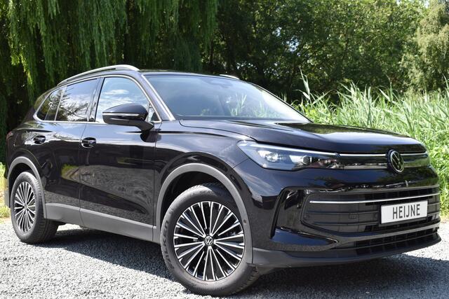 Volkswagen TIGUAN 1.5 eTSI LIFE TREKHAAK | CAMERA | STUUR VERW.