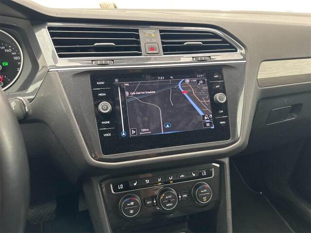 Volkswagen TIGUAN Allspace 1.5 TSI Comfortline Business 7-Persoons, Trekhaak, LED koplampen, Keyless, Navigatie,