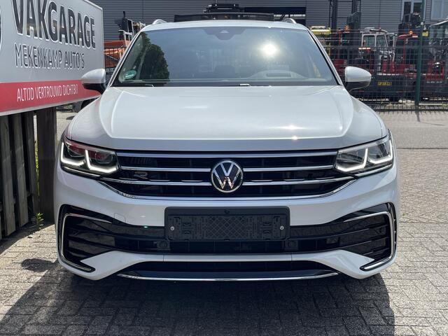 Volkswagen TIGUAN 1.4 TSI eHybrid R-Line Business+ 20"/Panoramadak/Trekhaak/Leder + memory/360 camera/Elektrische klep/Dodehoek/Stuur + stoelverwarming v+a/Head-up