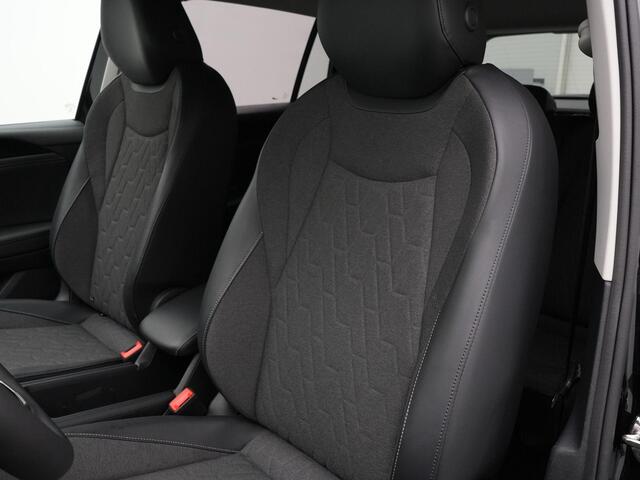 Volkswagen TIGUAN 1.5 eTSI 130 pk DSG Life Edition | LED | Achteruitrijcamera | Adaptive Cruise Control | Park Assist | Stoelverwarming | 18 inch