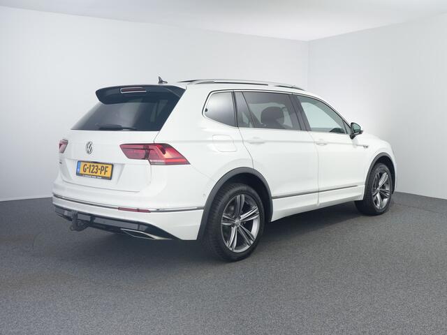 Volkswagen TIGUAN Allspace 1.5 TSI Highline Business R-Line 7p. | Matrix | Zwenkhaak | Camera | Pano |