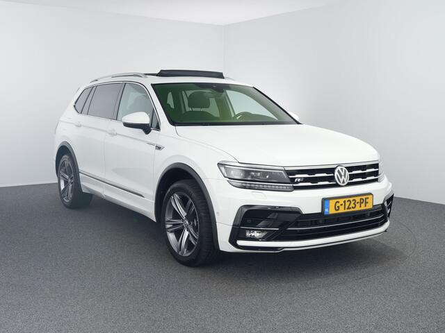 Volkswagen TIGUAN Allspace 1.5 TSI Highline Business R-Line 7p. | Matrix | Zwenkhaak | Camera | Pano |