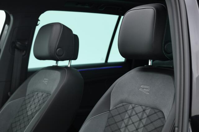 Volkswagen TIGUAN 1.5 TSI R-Line DSG | Pano | Elek. Trekhaak | Camera | Stoel- Stuurverw. | Keyless | Navi