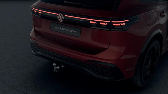 Volkswagen TIGUAN 1.5 eHybrid 204 6DSG R-Line Edition Automaat | Black Style Pakket | Bekleding, leder 'Vienna' incl. stoelventilatie en elektrische bestuurderstoel