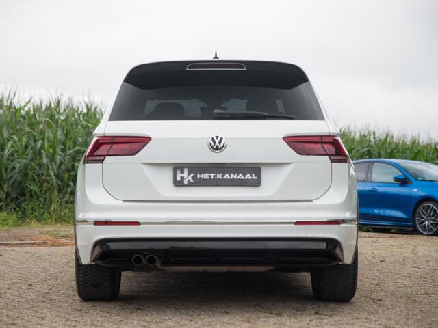Volkswagen TIGUAN 2.0 4Motion Highline 3x R-Line Leer Virtual ACC