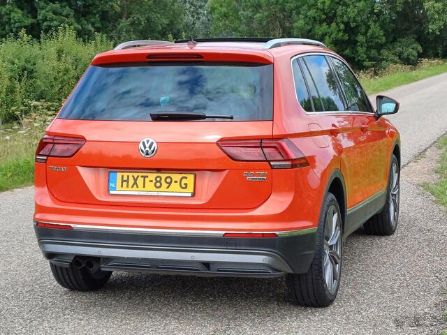 Volkswagen TIGUAN 2.0 TSI 4Motion Highline /Pano/Leder/20"/Trekh/360 Camera/Digi dash/
