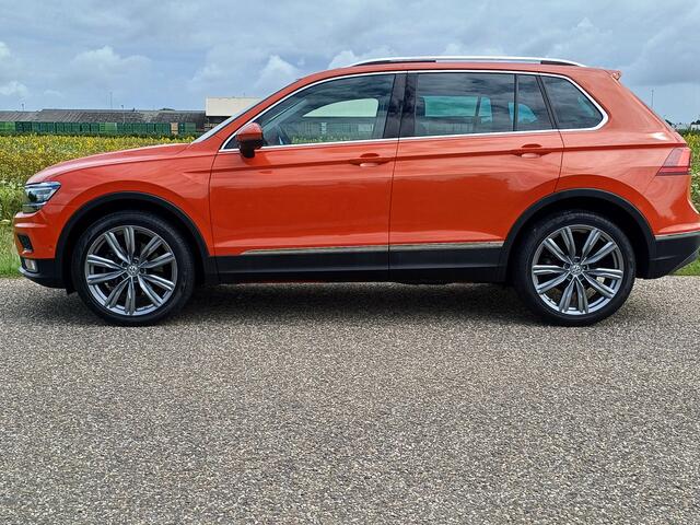 Volkswagen TIGUAN 2.0 TSI 4Motion Highline /Pano/Leder/20"/Trekh/360 Camera/Digi dash/