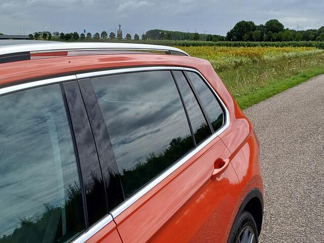 Volkswagen TIGUAN 2.0 TSI 4Motion Highline /Pano/Leder/20"/Trekh/360 Camera/Digi dash/
