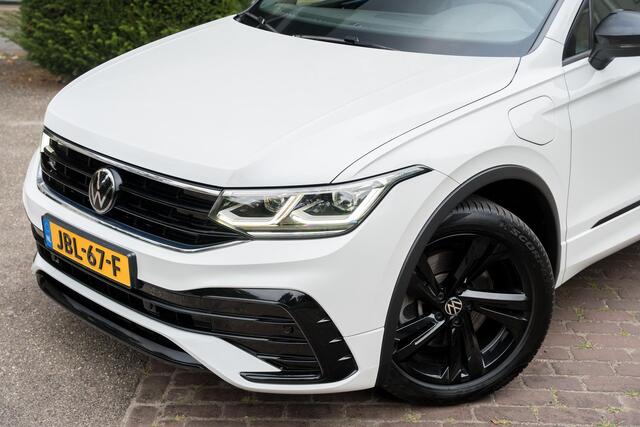 Volkswagen TIGUAN 1.4 TSI eHybrid R-Line Business+ TREKHAAK | CAMERA | WINTER PACK | 1E EIGN