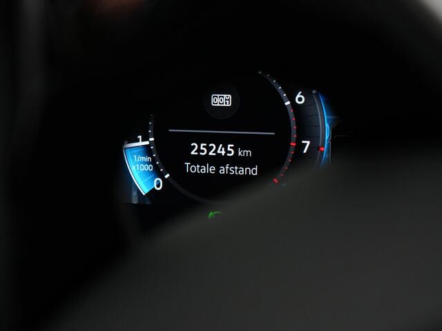 Volkswagen TIGUAN 1.5 eTSI 150 pk DSG R-Line Business | Panoramadak | Trekhaak | Adaptief onderstel | IQ Light | Head-up display | Rondomzicht camera | Harman/Kardon