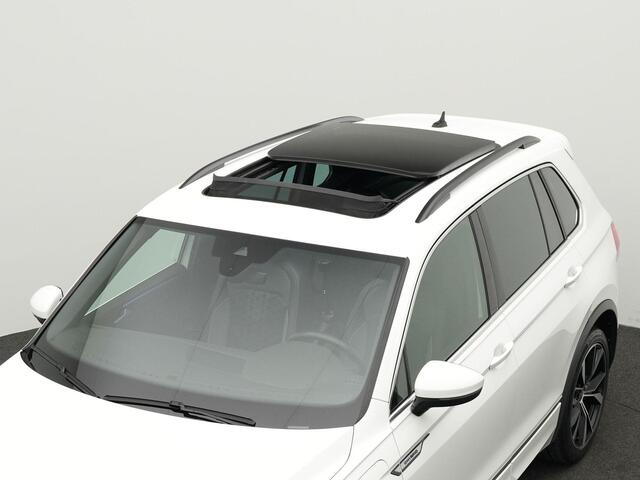 Volkswagen TIGUAN 1.4 TSI eHybrid 245 pk DSG R-Line Business+ | Panoramadak | Adaptief onderstel | IQ Light | Achteruitrijcamera